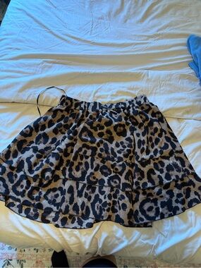 XLG mini skirt bundle! Perfect for fall!